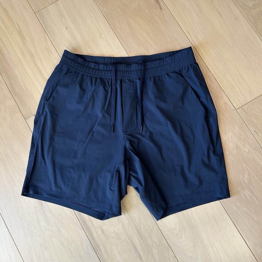 Ten Thousand Lined Short Blue 7" Inseam Men’s 32-34